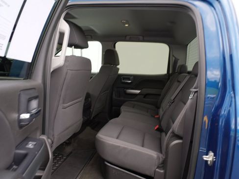 Used 2018 Chevrolet Silverado 1500 LT w/ All Star Edition AWD/4WD image 18