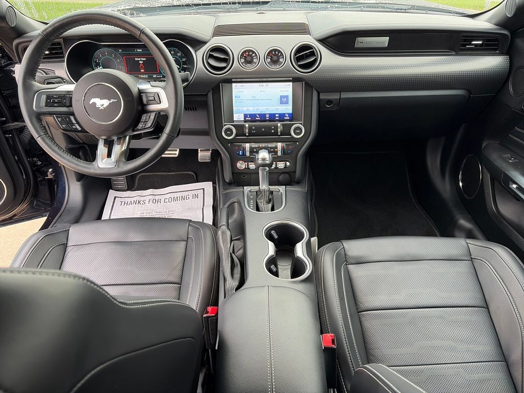 Used 2021 Ford Mustang GT Premium w/ GT Performance Package RWD image 9