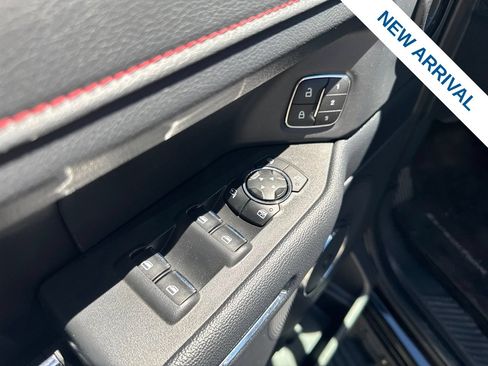 Used 2024 Ford Expedition Limited AWD/4WD image 21