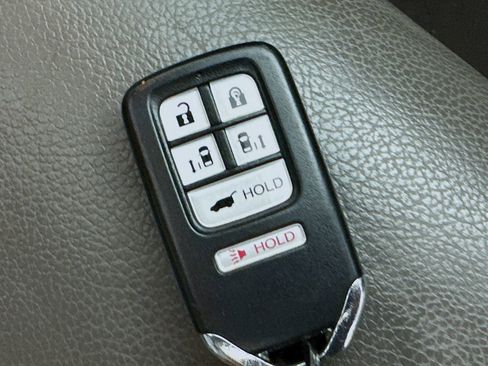 Used 2015 Honda Odyssey EX-L image 40