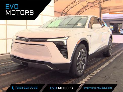Used 2025 Chevrolet Blazer EV LT AWD/4WD image 1