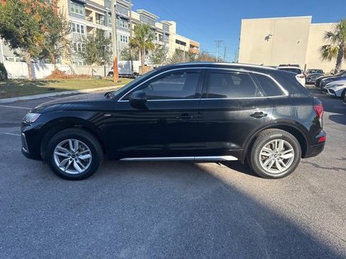 Used 2022 Audi Q5 2.0T Premium w/ Convenience Package image 6