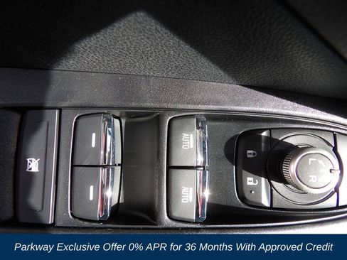 New 2026 Subaru Crosstrek 2.5i Limited image 9