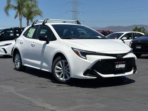New 2026 Toyota Corolla SE FWD image 1