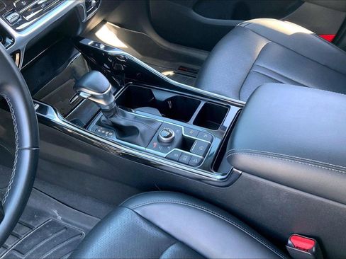 Used 2021 Kia Sorento SX AWD/4WD image 16