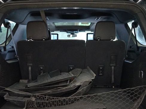 Used 2021 Chevrolet Suburban Z71 w/ Rear Media and Nav Package AWD/4WD image 57