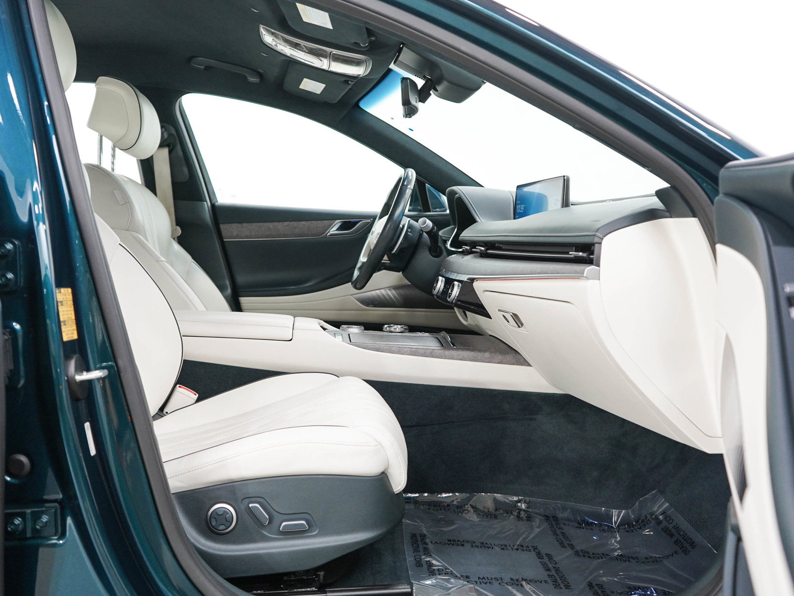 Used 2023 Genesis Electrified G80 AWD/4WD image 11