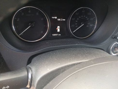 Used 2019 Mitsubishi Outlander SE FWD image 7
