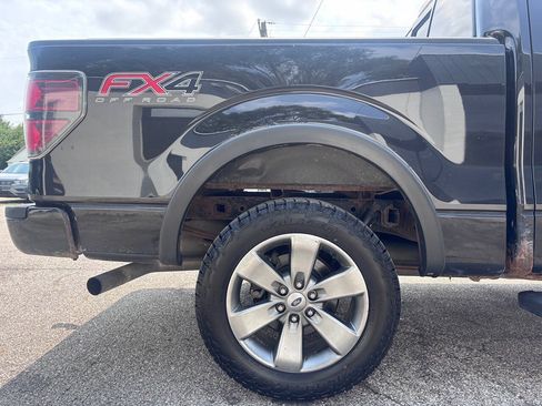 Used 2013 Ford F150 FX4 w/ Mid Equipment Group AWD/4WD image 6