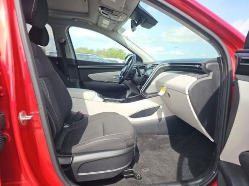 Used 2022 Hyundai Tucson SEL w/ Convenience Package image 5