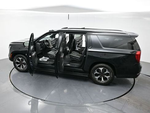 Used 2025 GMC Yukon XL AT4 Ultimate w/ LPO, Floor Liner Package image 46