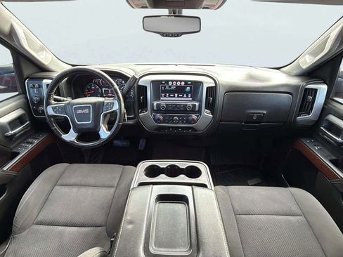 Used 2017 GMC Sierra 2500 SLE w/ HD SLE Preferred Plus Package AWD/4WD image 9