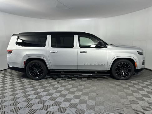 Used 2024 Jeep Grand Wagoneer L Series II w/ Quick Order Packagew 28T AWD/4WD image 9