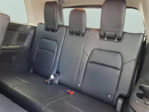 Used 2024 Nissan Pathfinder Platinum w/ Cargo Package FWD image 18