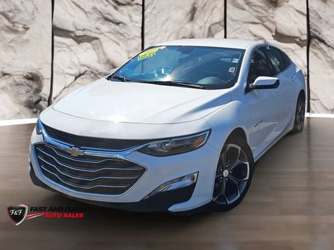 Used 2024 Chevrolet Malibu LT FWD image 3