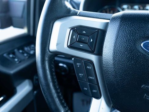 Used 2018 Ford F150 Lariat image 19