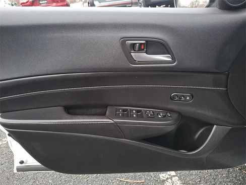 Used 2019 Acura ILX w/ Premium Package image 14