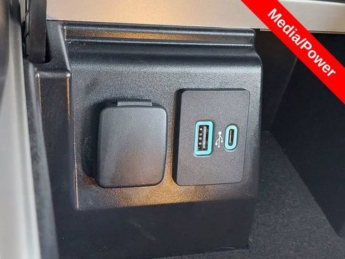 Used 2024 Ford Explorer ST w/ Equipment Group 401A AWD/4WD image 30