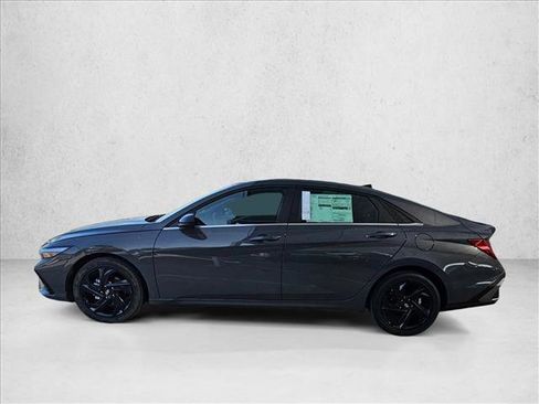 New 2026 Hyundai Elantra SEL Sport w/ Cargo Package FWD image 5
