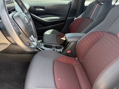 Used 2023 Toyota Corolla SE FWD image 9