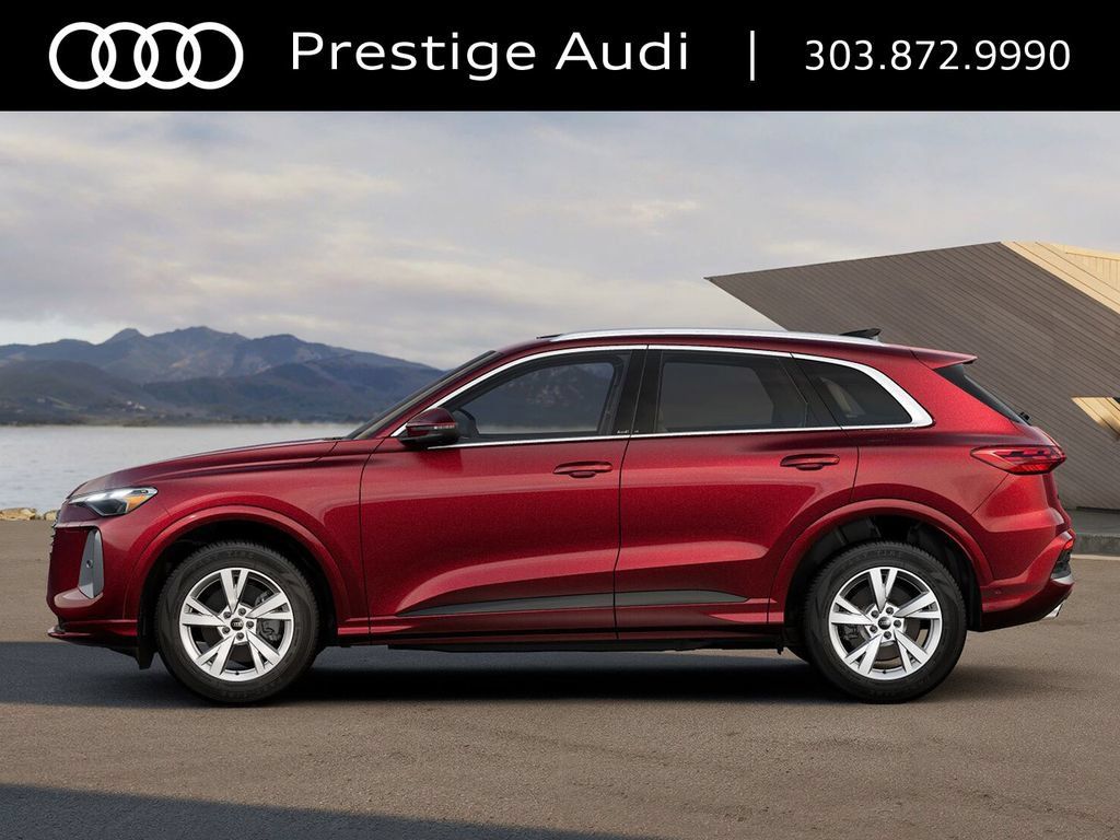 Used 2025 Audi Q5 Premium w/ Convenience Package AWD/4WD image 29