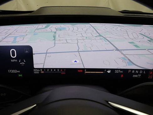 Certified 2025 Buick Enclave Avenir image 17