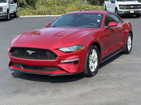 Certified 2022 Ford Mustang Coupe RWD image 1