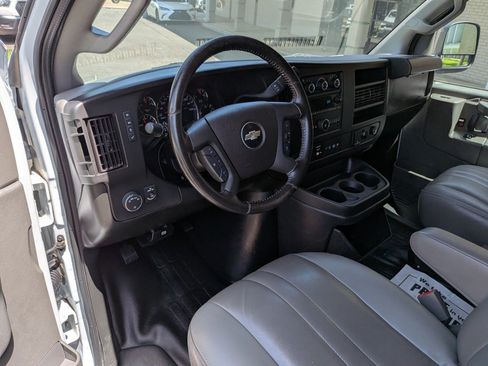 Used 2023 Chevrolet Express 3500 LS RWD image 25