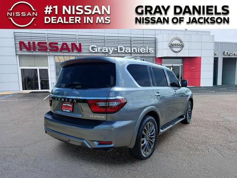 Used 2023 Nissan Armada Platinum w/ Captain's Chairs Package RWD image 7