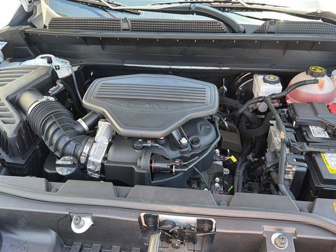 Used 2023 GMC Acadia Denali w/ Denali Technology Package FWD image 38