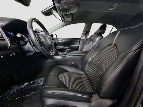 Used 2023 Toyota Camry SE FWD image 21