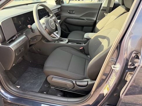 New 2026 Hyundai Kona SE AWD/4WD image 7