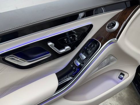 New 2026 Mercedes-Benz Maybach S 580 4MATIC image 11