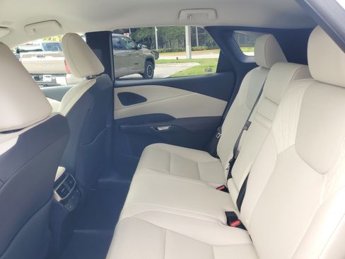 Used 2024 Lexus RX 350 FWD w/ Technology Package image 15