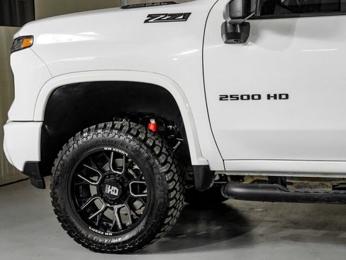 Used 2024 Chevrolet Silverado 2500 LT w/ Z71 Sport Edition AWD/4WD image 13