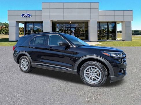 New 2026 Ford Explorer Active RWD image 1