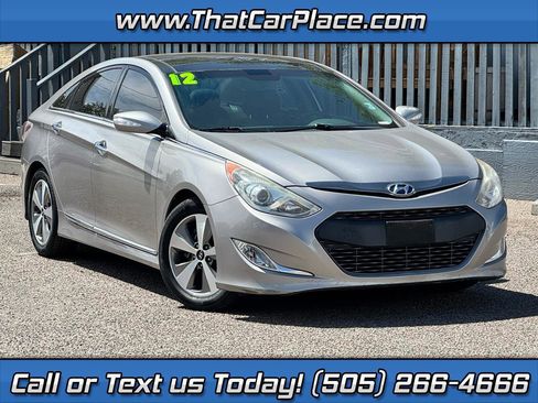 Used 2012 Hyundai Sonata Hybrid w/ Ultimate Pkg FWD image 1