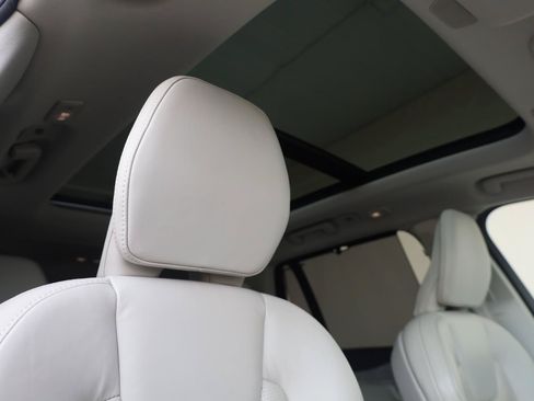 Used 2023 Volvo XC90 B6 Ultimate w/ Protection Package Premier AWD/4WD image 33