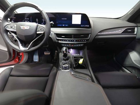 Used 2025 Cadillac CT5 Sport RWD image 13