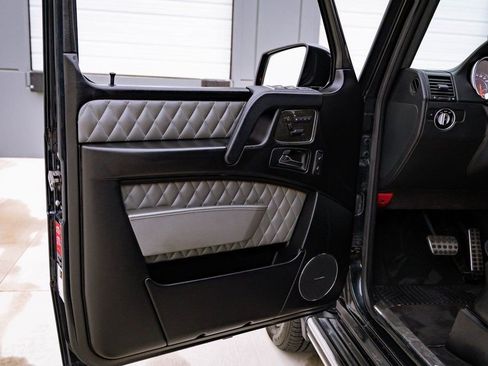 Used 2016 Mercedes-Benz G 63 AMG 4MATIC image 16