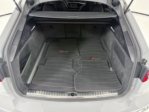 Used 2022 Audi RS 6 AWD/4WD image 29