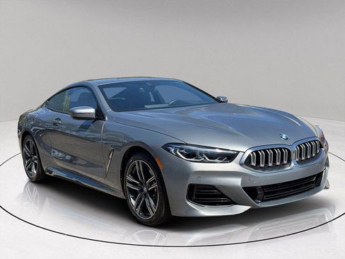 Used 2025 BMW 840i xDrive Coupe w/ Driving Assistance Package image 7