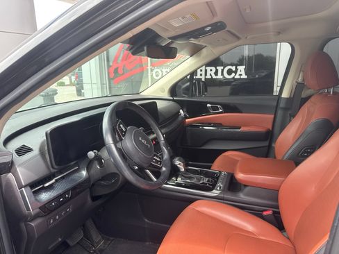 Used 2022 Kia Carnival SX Prestige FWD image 6