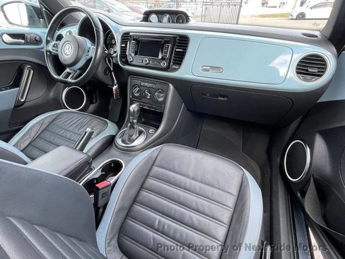 Used 2013 Volkswagen Beetle Turbo 60's Edition image 18