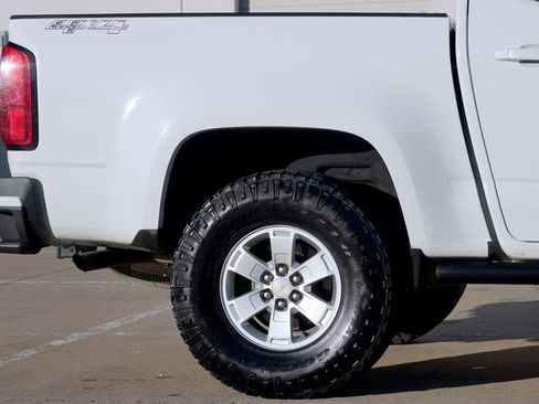 Used 2018 Chevrolet Colorado W/T w/ WT Convenience Package image 27