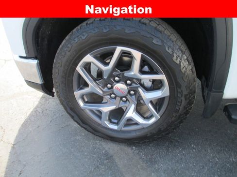 Used 2024 GMC Sierra 1500 SLT w/ SLT Premium Plus Package image 16