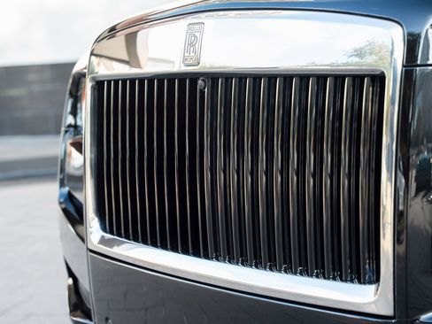 Certified 2023 Rolls-Royce Cullinan w/ Dark Exterior Package image 9