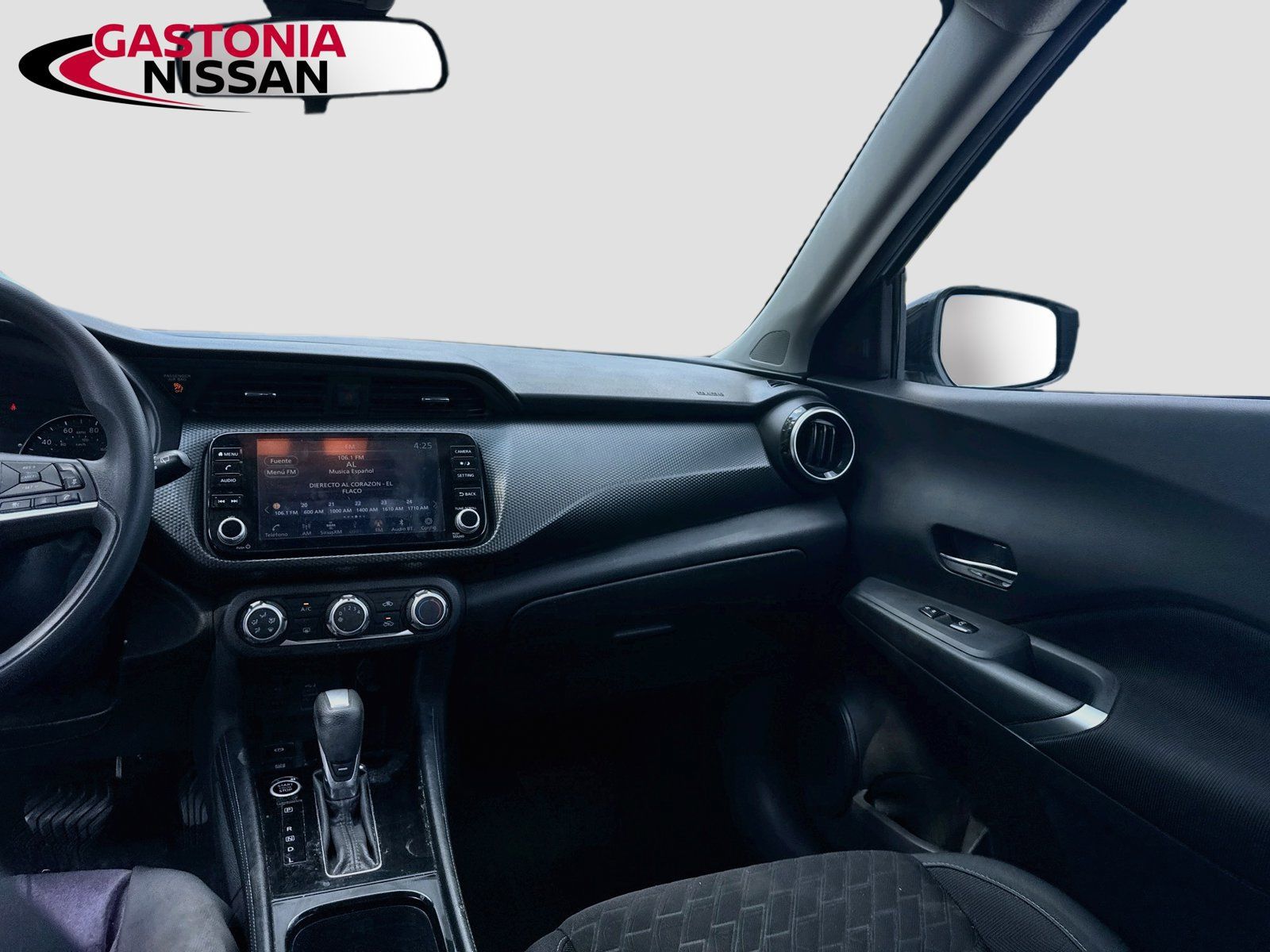 Used 2023 Nissan Kicks SV FWD image 26