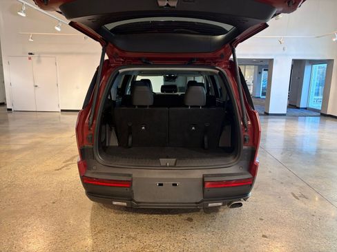 Used 2025 Hyundai Santa Fe SEL image 33