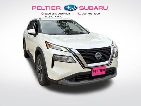 Used 2023 Nissan Rogue SV FWD image 1